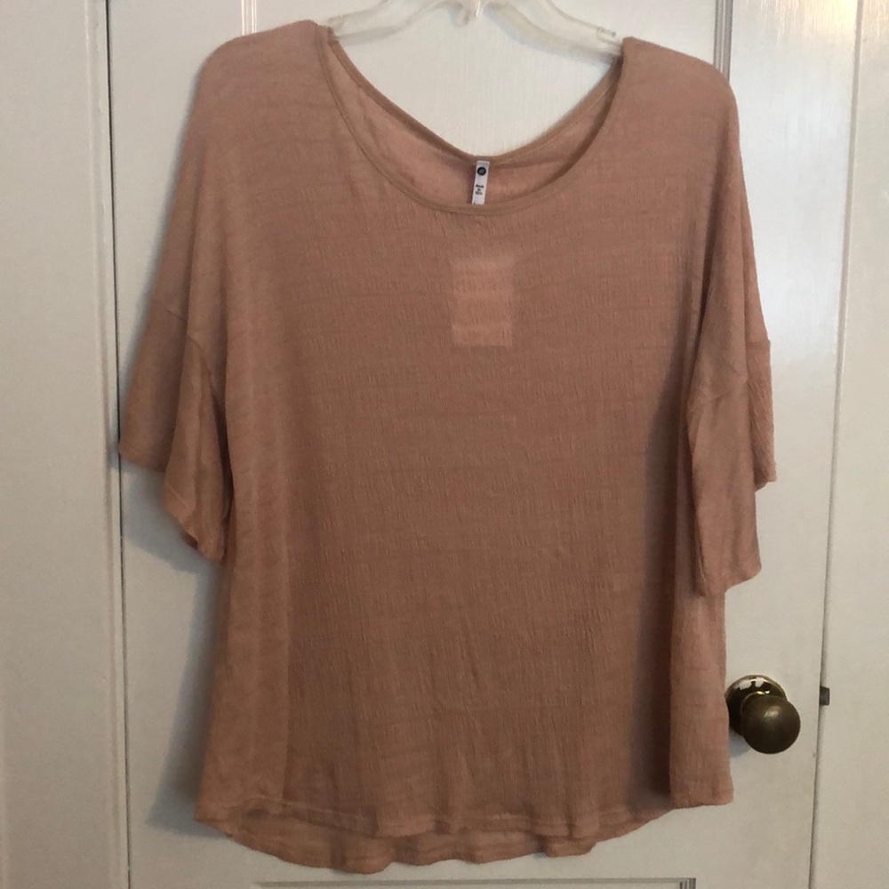 NWT blush top